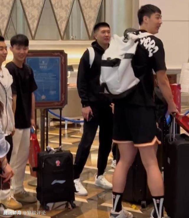 亚洲成人欧美